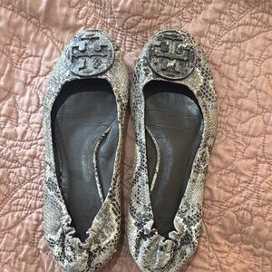 Tory Burch Snakeskin Flats - Black and Cream